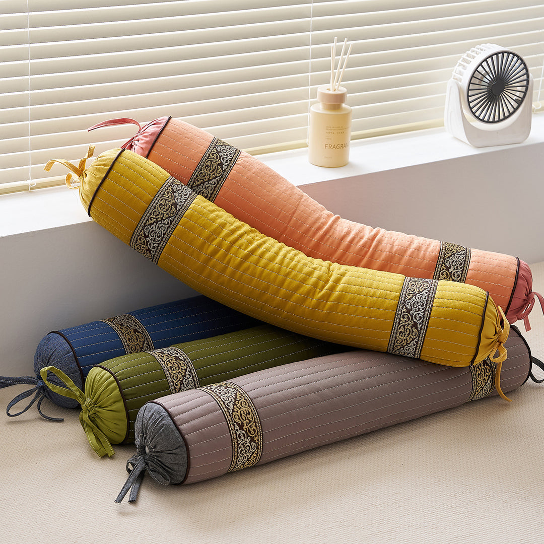 Meditation roll with decorative design Stornfield