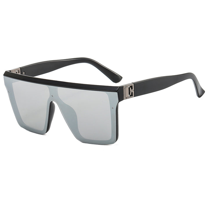 Women oversized sunglasses in trendy style with wide frame construction Stornfield