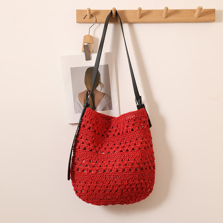 Crocheted shoulder bag with stable straps Stornfield