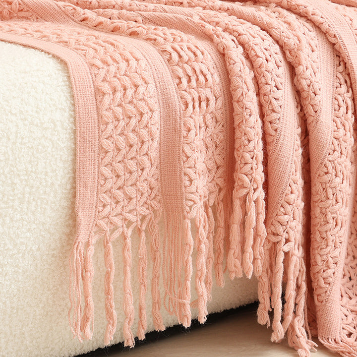 Women knitted throw blanket with fringes Stornfield