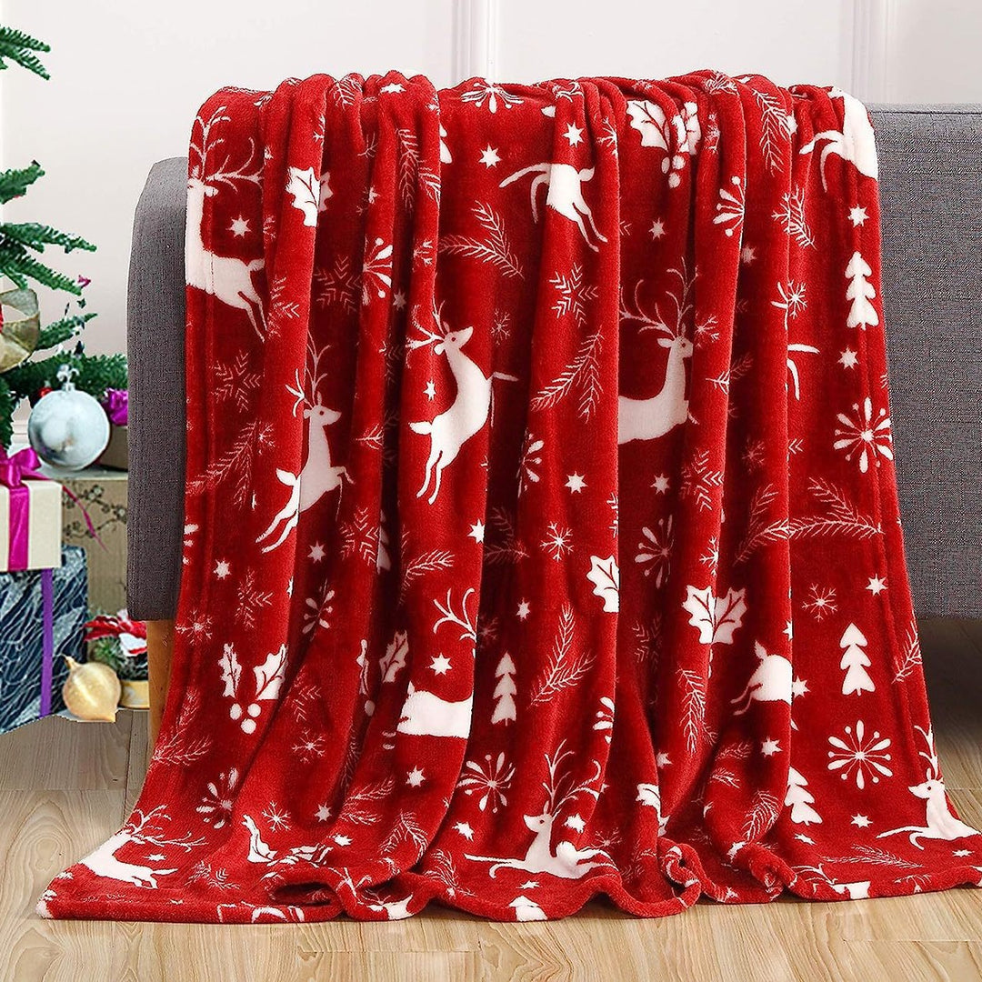 Festive Holiday-Themed Plush Throw Blanket