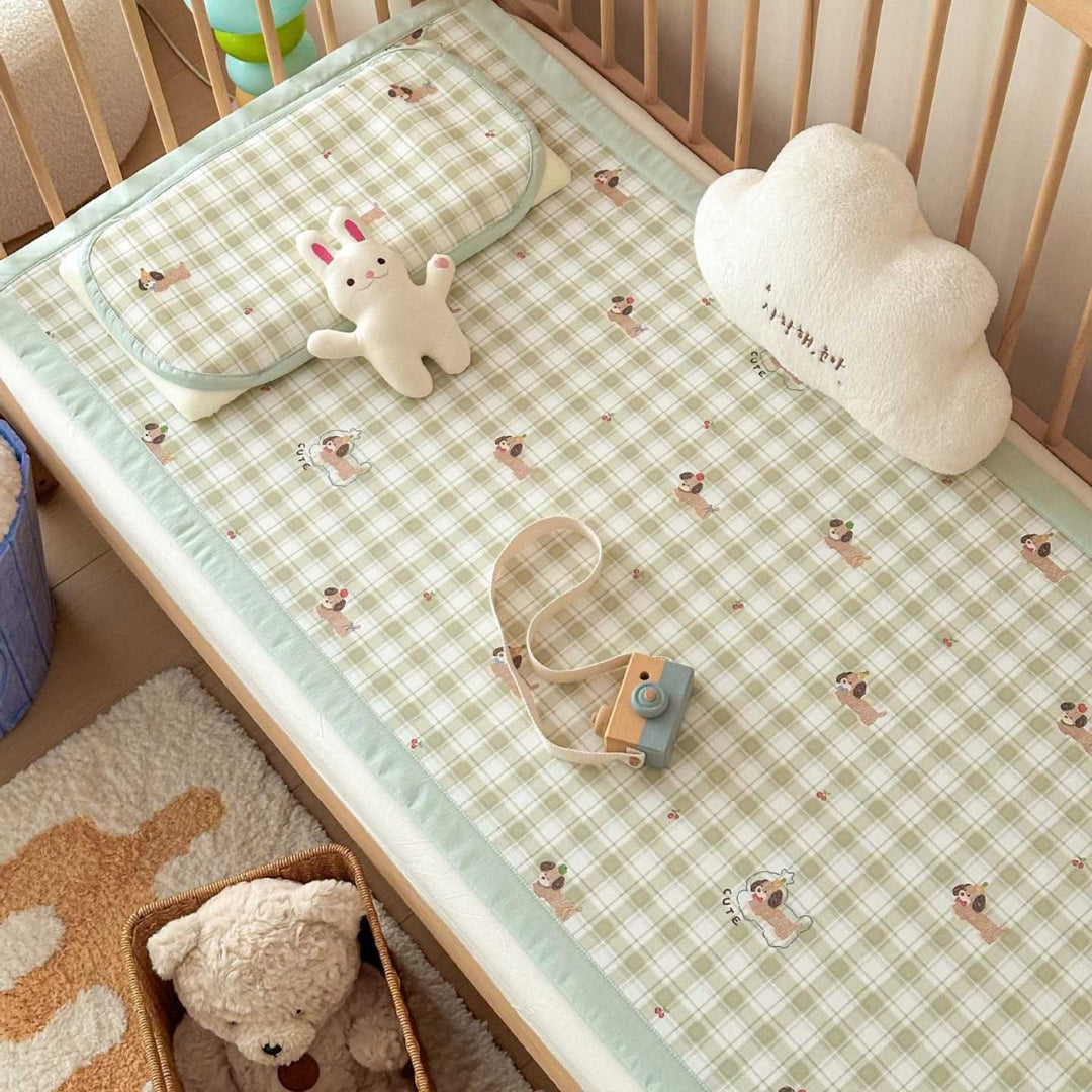 Waterproof Baby Mattress Cover with Cute Dog Prints and Breathable Cover