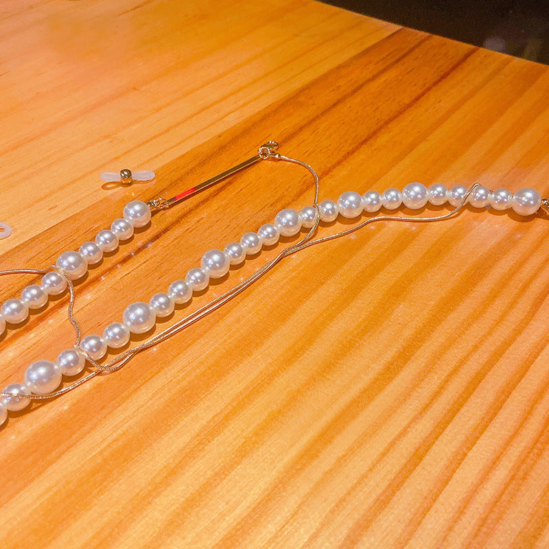 Elegant pearl glasses holder chain Stornfield