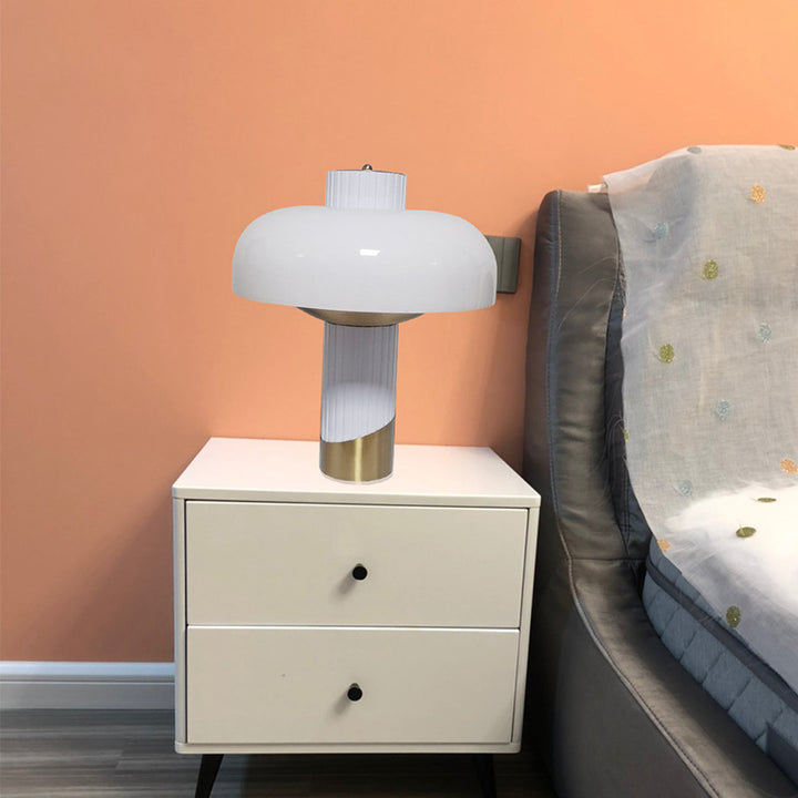 Elegant Retro Table Lamp