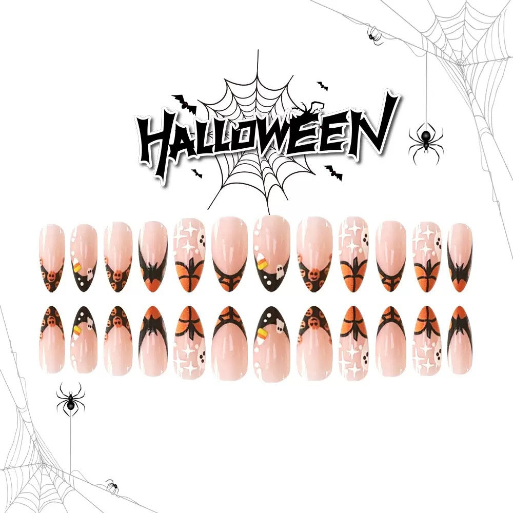 Nail art set with creative Halloween designs Stornfield