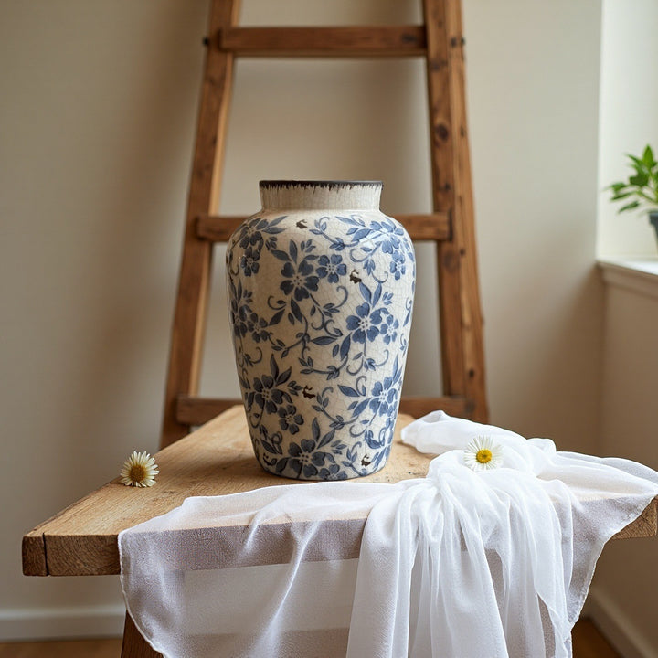 Decorative Country House Vase Stornfield