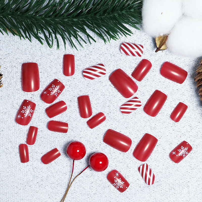 Festive Winter-Themed Press-On Nail Art Set Stornfield