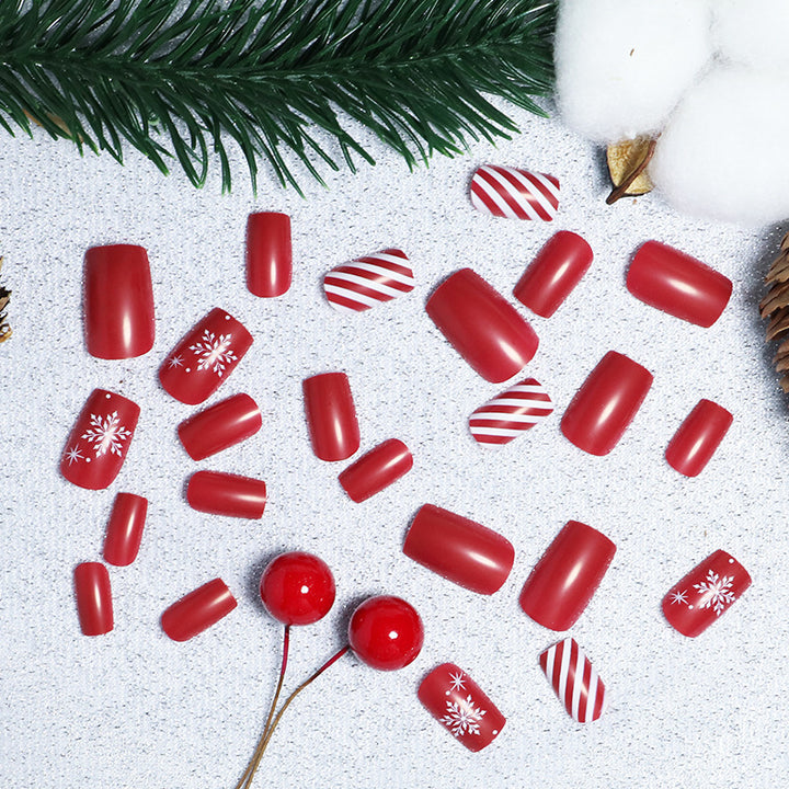 Festive Winter-Themed Press-On Nail Art Set Stornfield