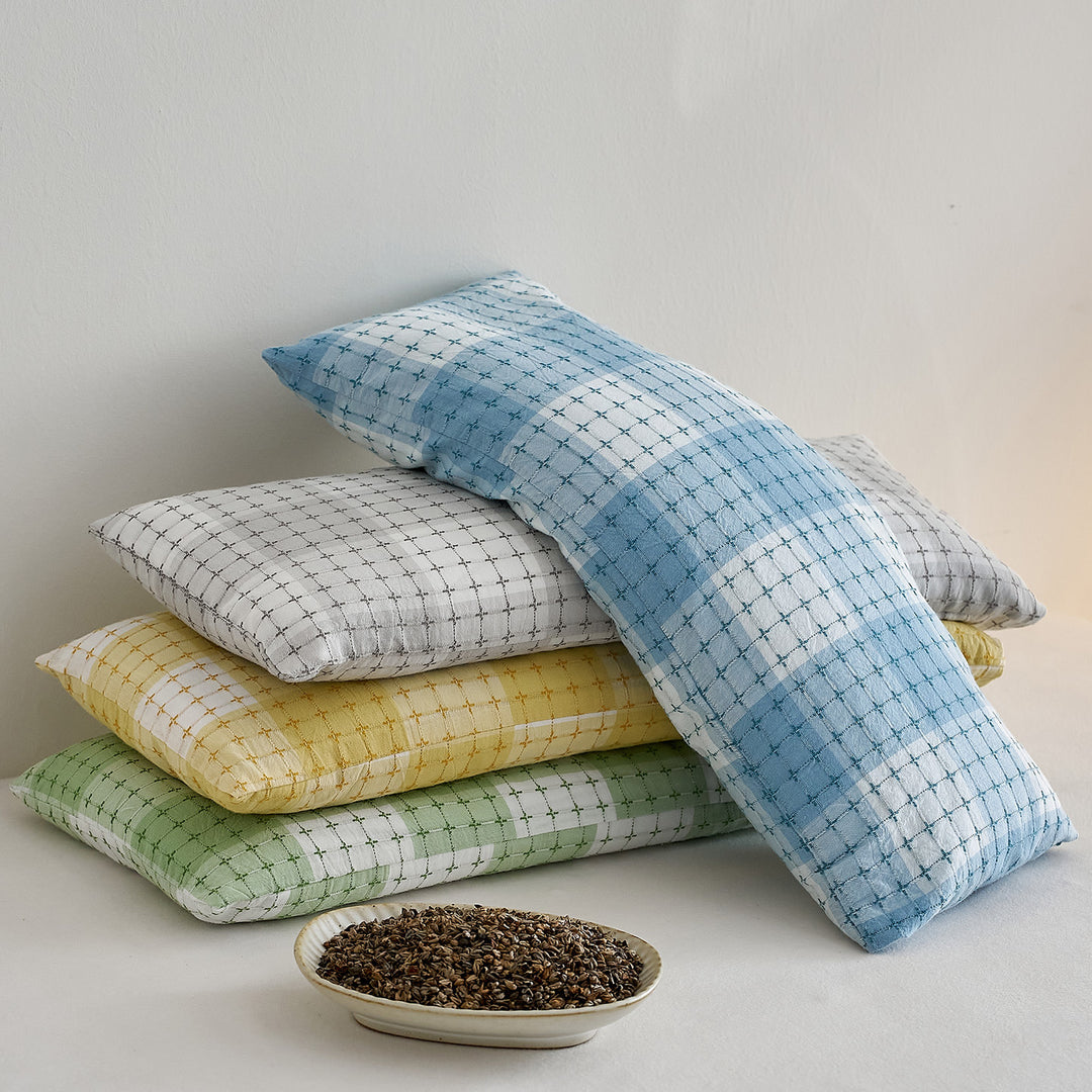 Versatile Neck Support Pillow with Breathable Design Stornfield