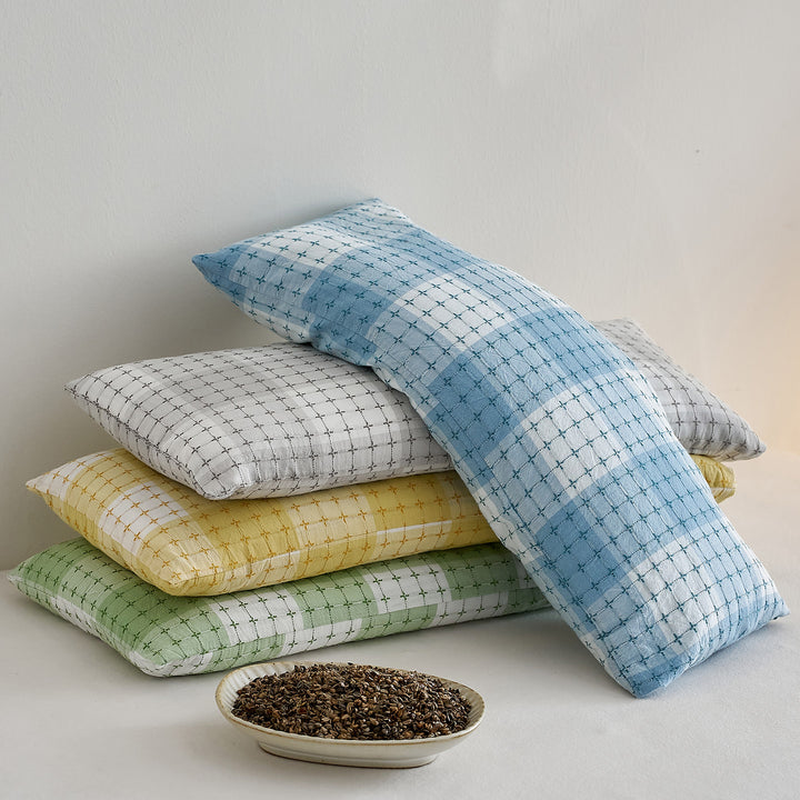Versatile Neck Support Pillow with Breathable Design Stornfield