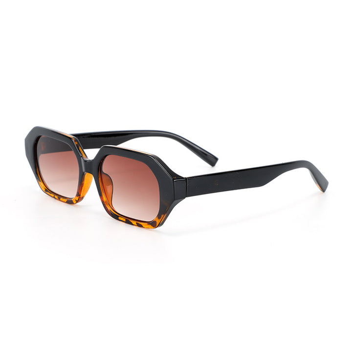 Ladies' striking sunglasses in modern design Stornfield