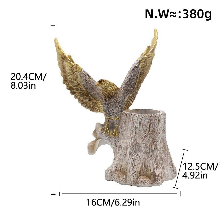 Elegant garden figure with eagle on tree trunk Stornfield