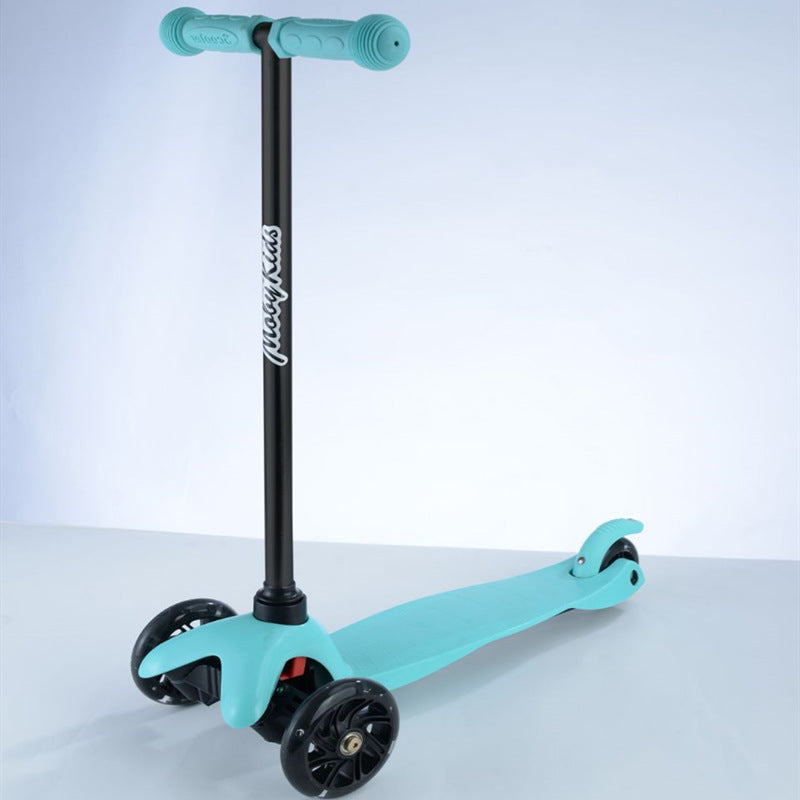 Smooth-Riding Lean-to-Steer Kickboard Scooter Stornfield
