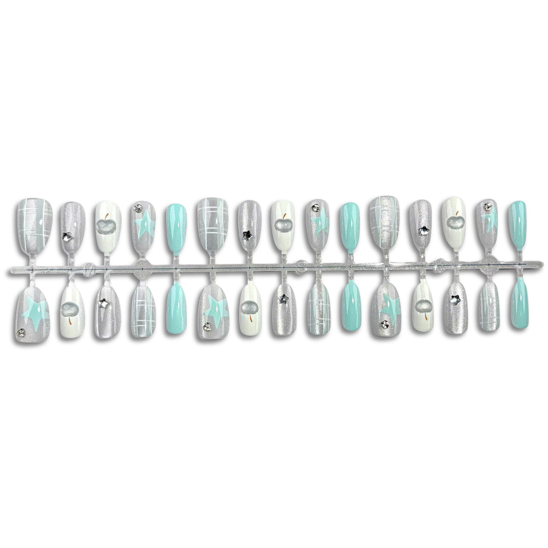 Elegant Nail Art Press-On Set