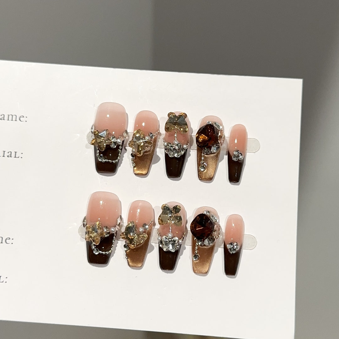 Glamorous Floral Embellished Press-On Nail Art Set