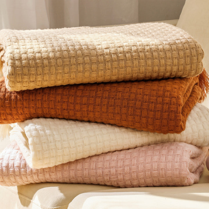 Women's soft and stylish fringed fleece blanket Stornfield
