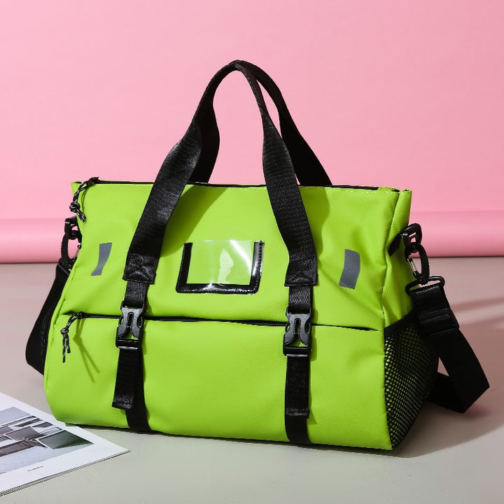 Sporty travel bag with innovative carrying system and durable material Stornfield
