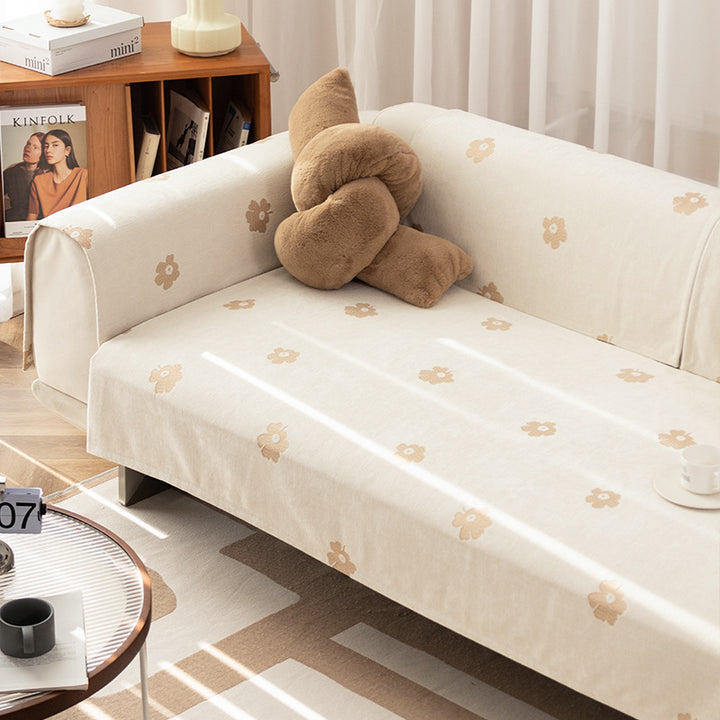Three-seater sofa with geometric jacquard cover and sleek metal legs Stornfield