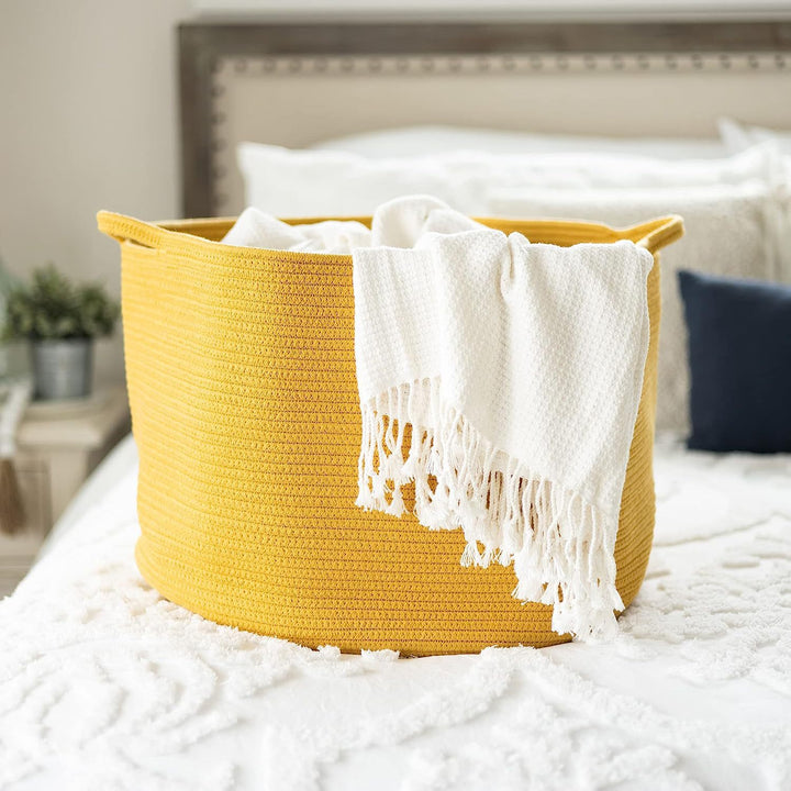 Ladies decorative storage basket Stornfield