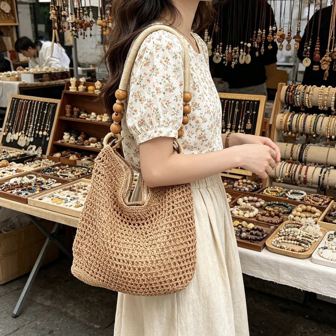 Hand-knotted tote bag with decorative wooden handle Stornfield