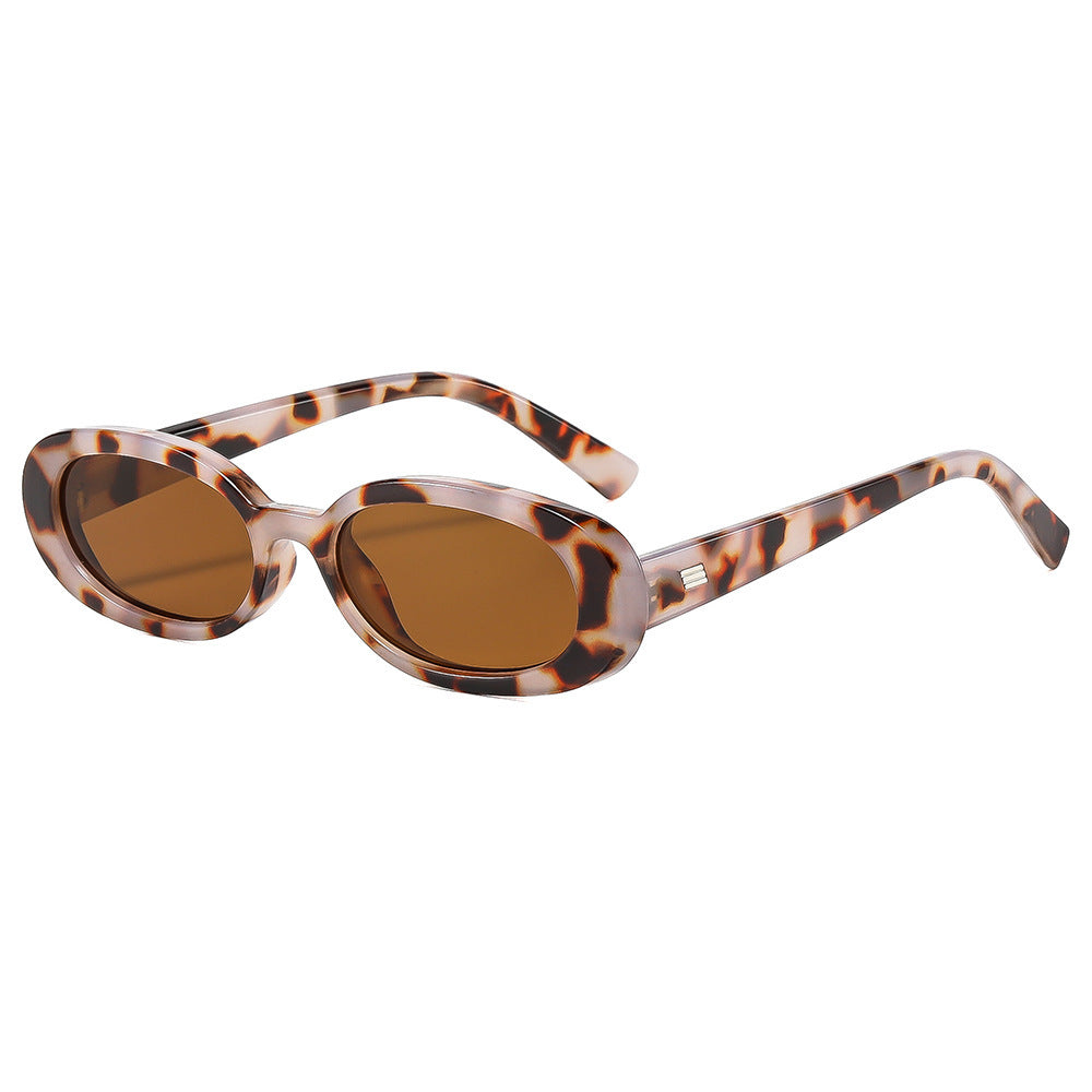 Stylish Oval Frame Sunglasses Stornfield