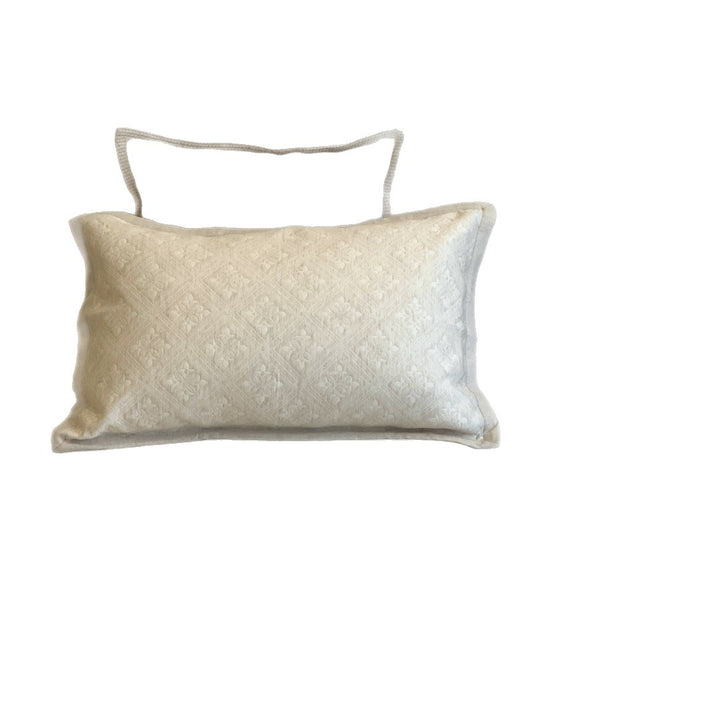 Jacquard cushion cover with quilted diamond pattern and piping