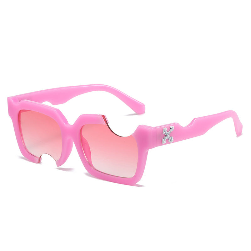 Women's modern, geometric sunglasses with exceptional frame Stornfield
