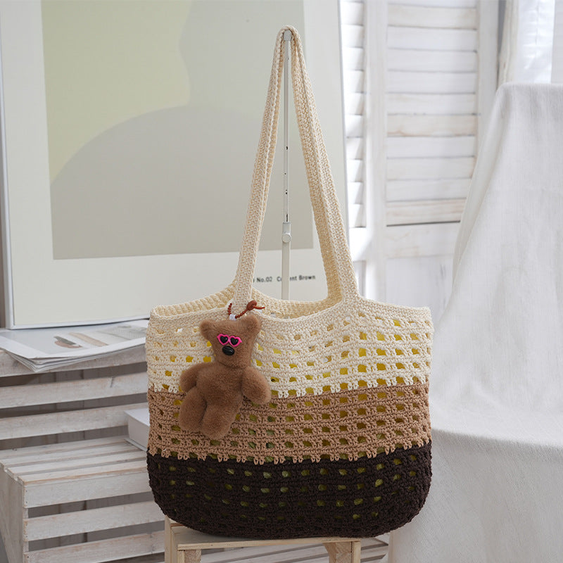 Handmade straw bag with cute tag Stornfield