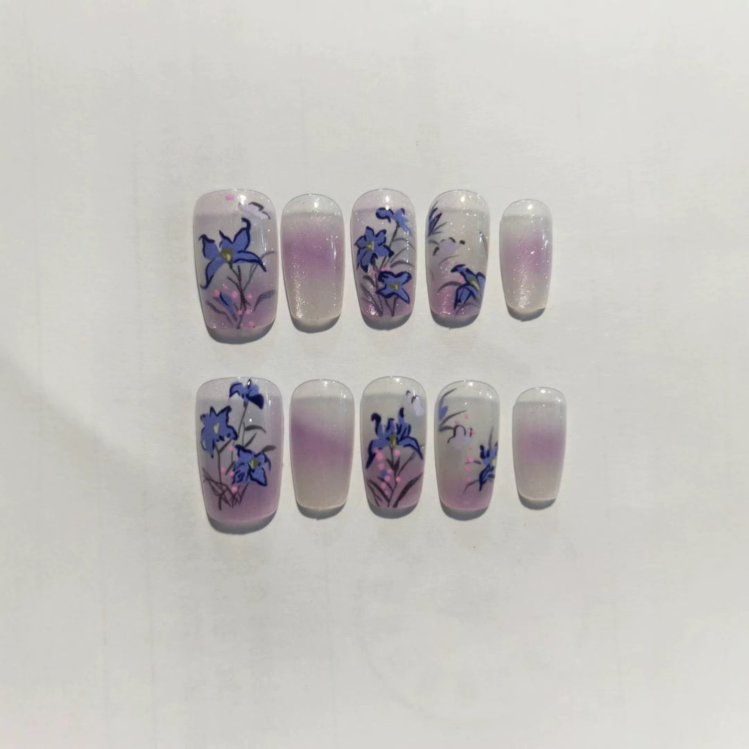 Elegant Floral-Themed Press-On Nails Stornfield