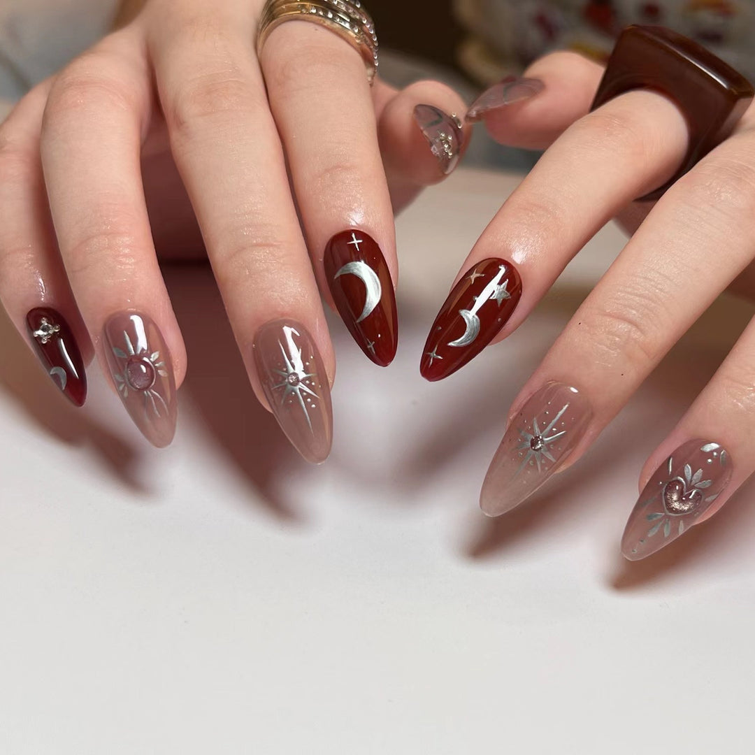 Artful nail extensions in unique moon design Stornfield