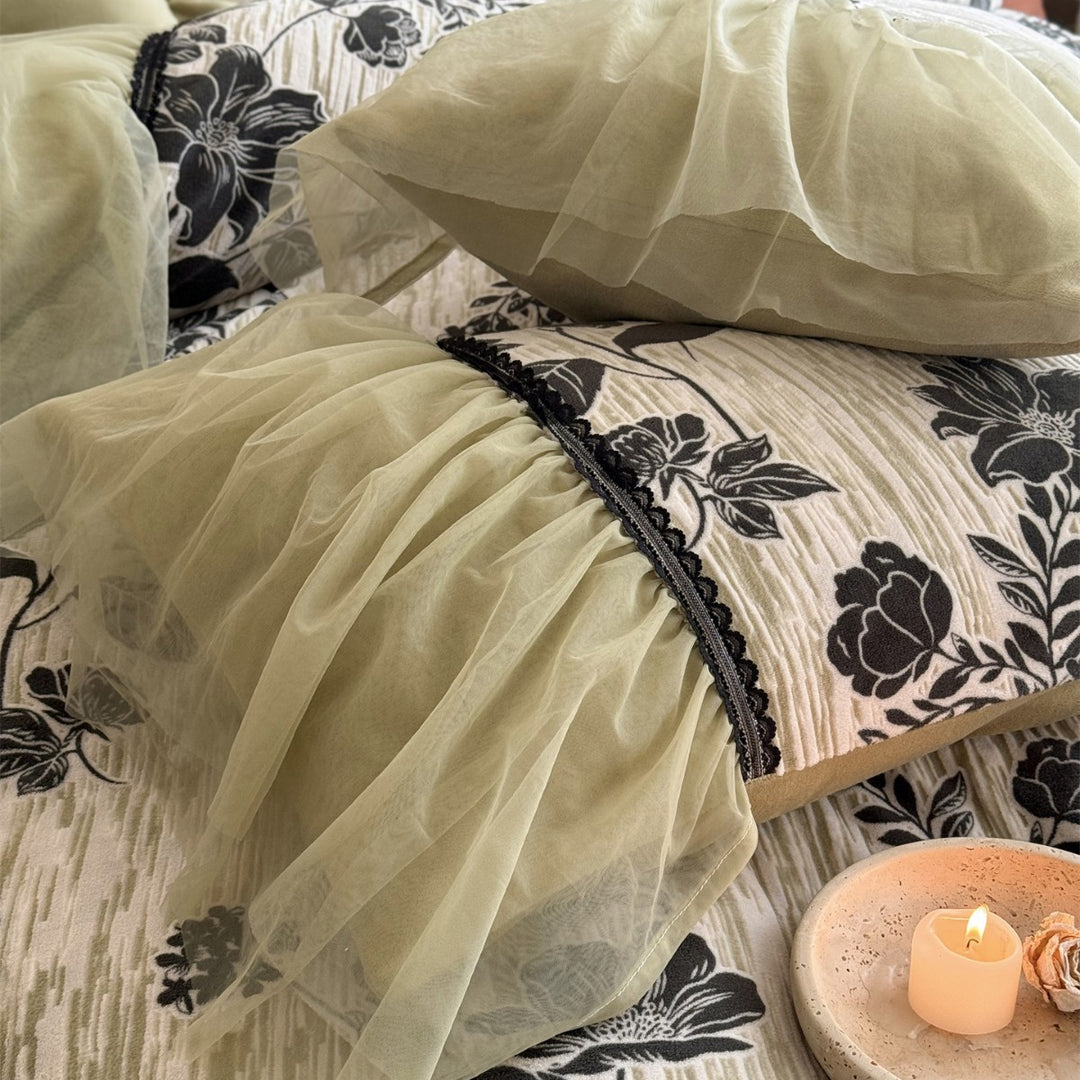 Floral Tulle-Ruffled Duvet Cover Set with Decorative Pillow Shams