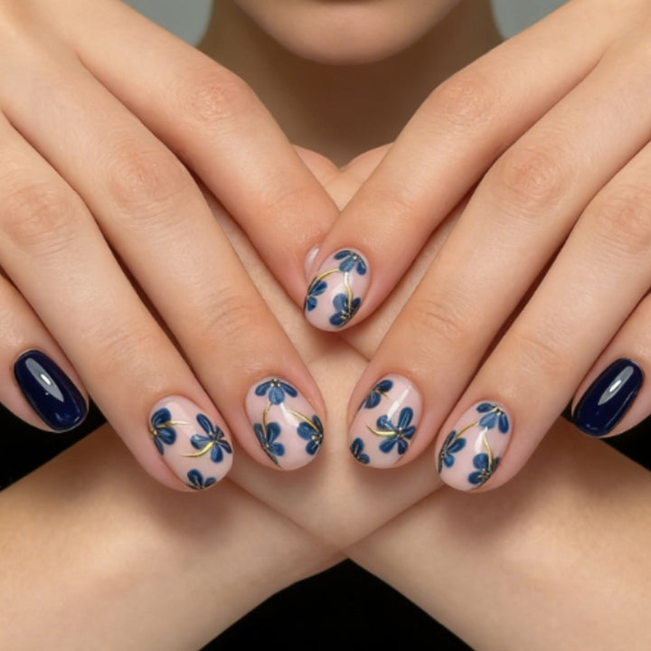 Artificial nails with floral design and elegant shine Stornfield