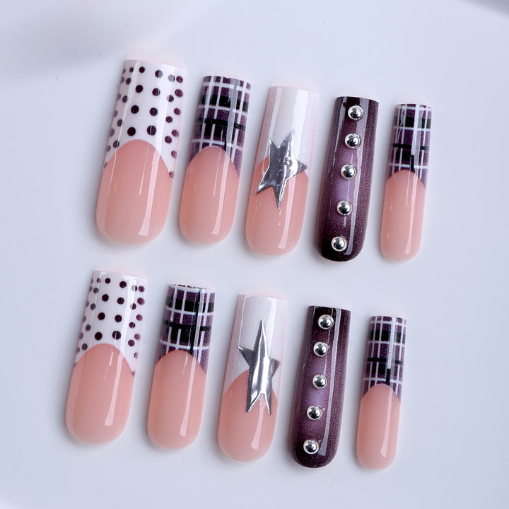 Artificial nails with elegant geometric design Stornfield