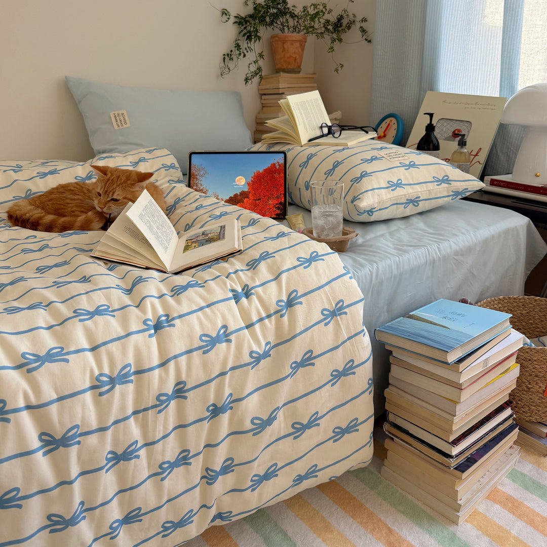 Artistic Patterned Duvet Cover Set