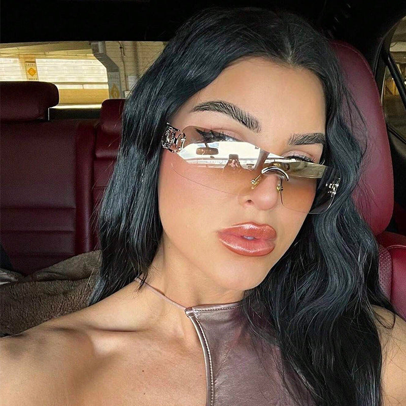 Ladies fashionable sunglasses with innovative design Stornfield