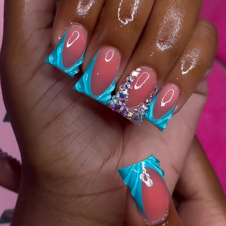 Decorative Crystal-Embellished Press-On Nails Stornfield