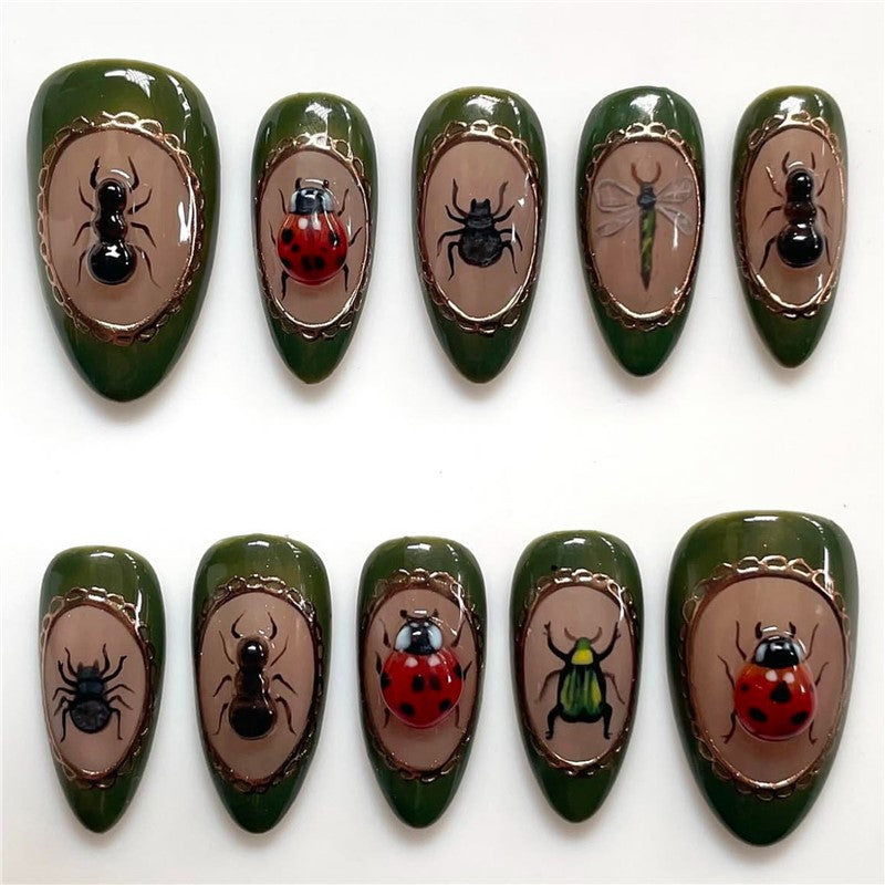Artistic Bug-Inspired Press-On Nail Extensions Stornfield
