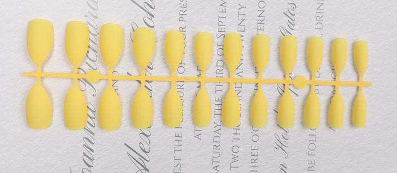 Stiletto Press-On Nail Set Stornfield