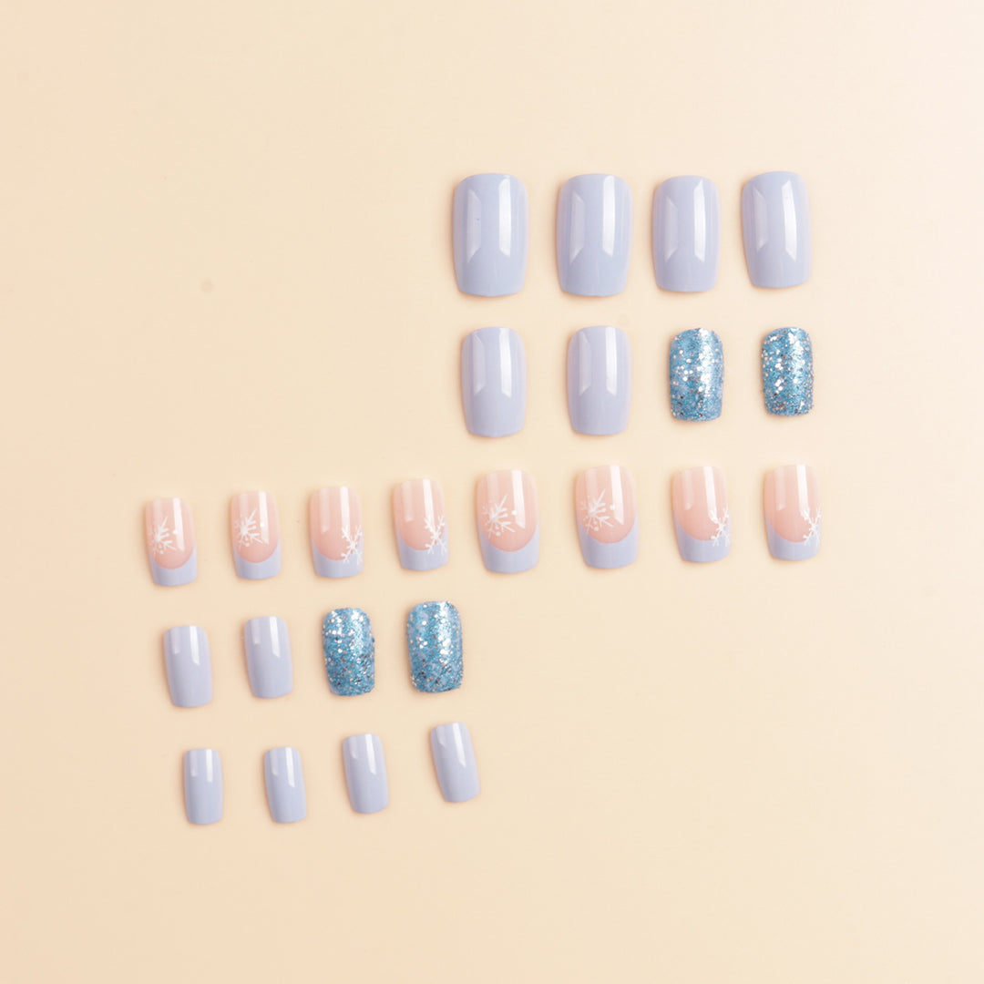 Artistic Snowflake-Embellished Nail Art Tips Stornfield