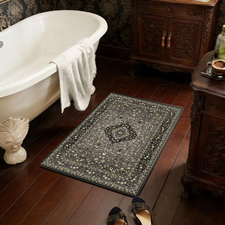 Luxurious Vintage-Inspired Bath Mat Stornfield