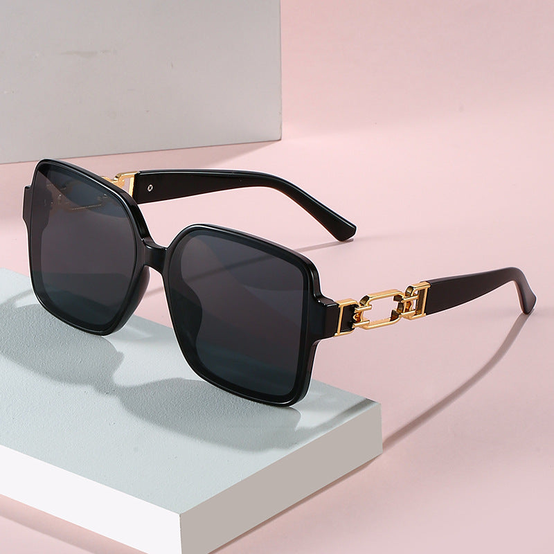 Ladies stylish square sunglasses with luxurious hinge design Stornfield