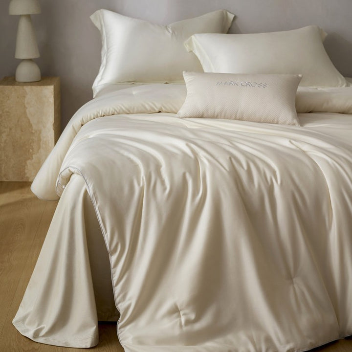 Reversible Plush Layered Cotton-Shell Duvet Insert with Box-Quilt Construction