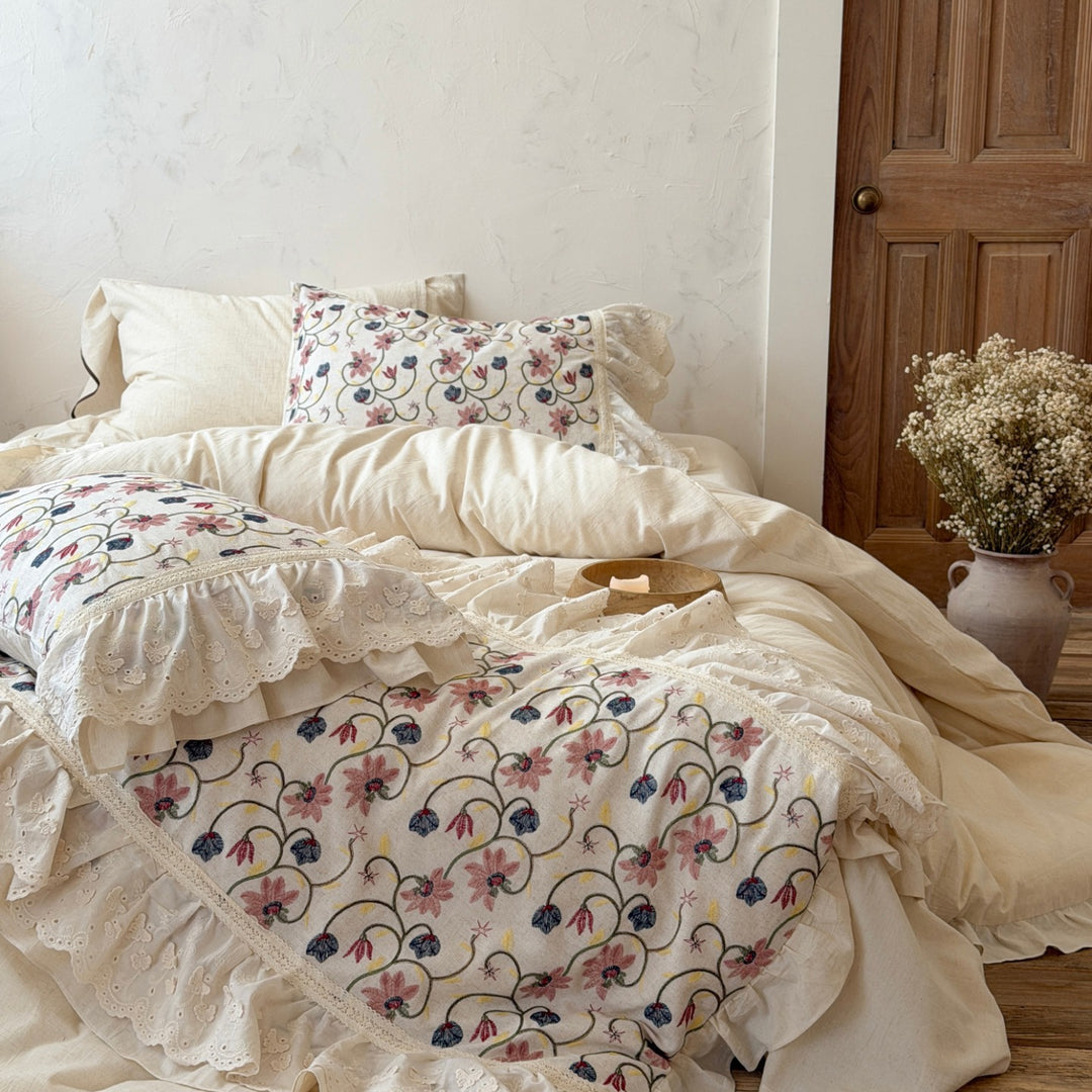 Vintage-Inspired Embroidered Cotton Duvet Cover with Eyelet Lace Ruffle & Matching Pillow Shams