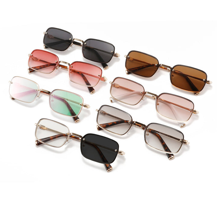 Women's sunglasses with elegant, rectangular frame and polarizing lenses Stornfield