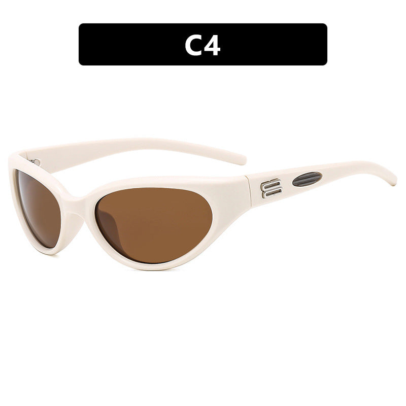Ladies extravagant sunglasses with curved design Stornfield