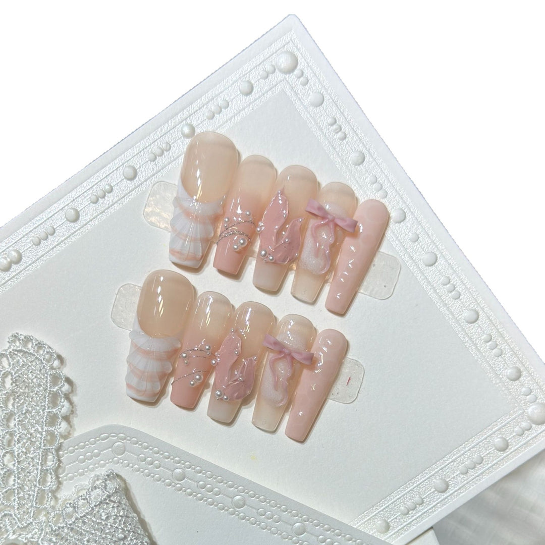 Artistic Decorative Press-On Nail Set Stornfield
