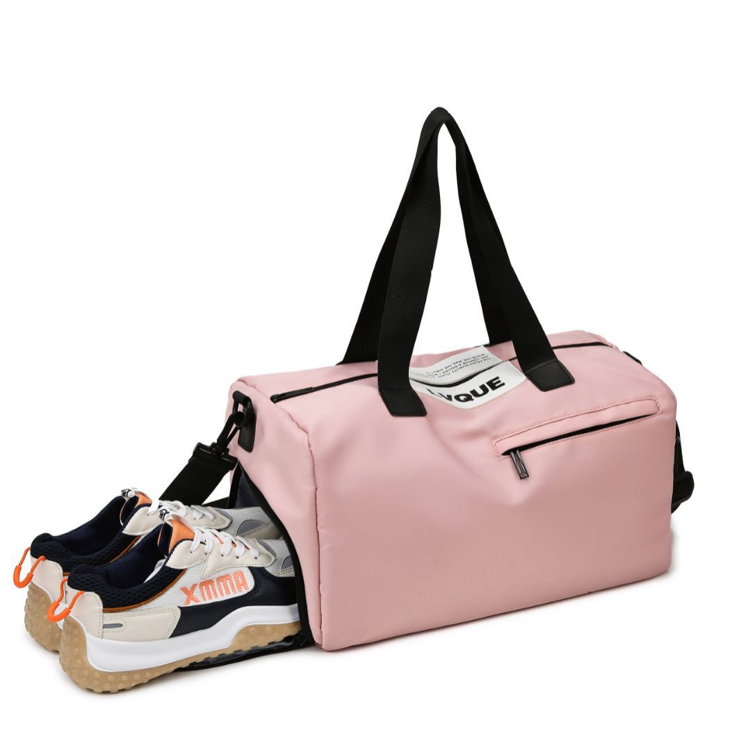 Modern Sports Bag With Versatile Compartments Stornfield