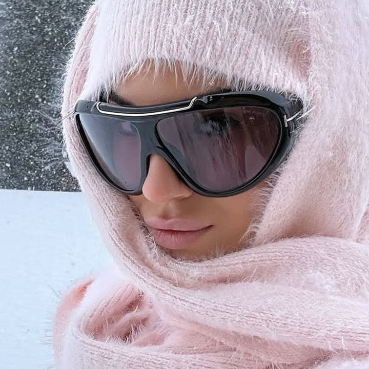 Ladies oversized sunglasses in a modern, transparent design Stornfield