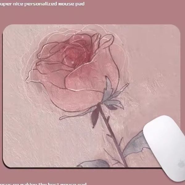 Artistic Floral-Themed Mouse Pad