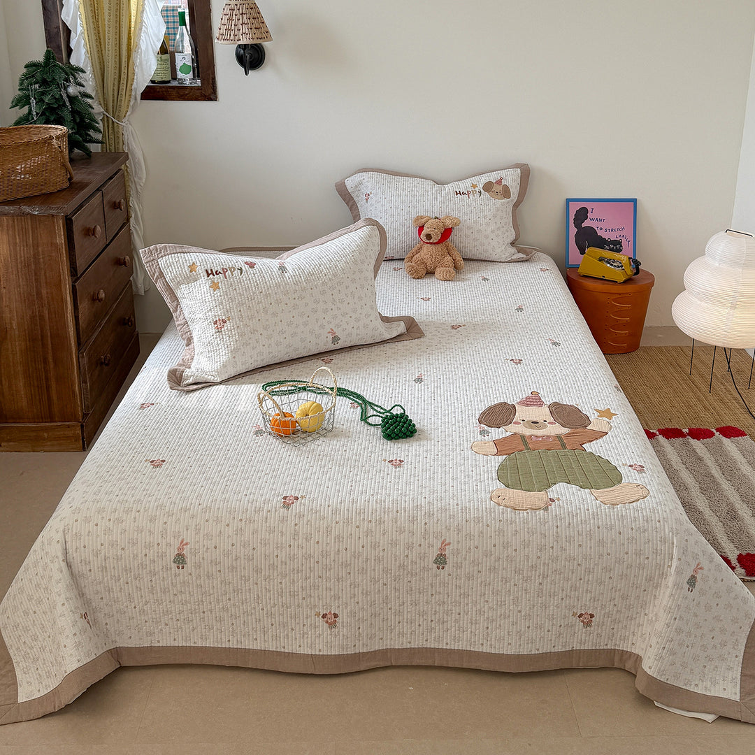 Quilted Bunny Applique Comforter and Pillowcase Set